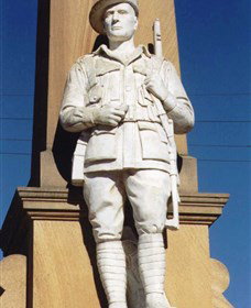 Beaudesert War Memorial - Holiday Sunshine Coast 0