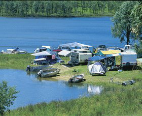 Lake Boondooma - Sunshine Coast Tourism 0