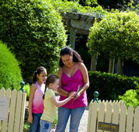 Redlands IndigiScapes Centre - Holiday Sunshine Coast