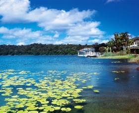 Lake Barrine, Crater Lakes National Park - Holiday Sunshine Coast 0