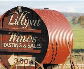 Lilliput Wines - Holiday Sunshine Coast 0