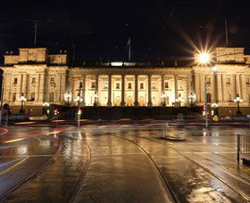 Parliament Of Victoria - Holiday Sunshine Coast 0