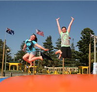 Mini Golf by the Sea - Holiday Sunshine Coast