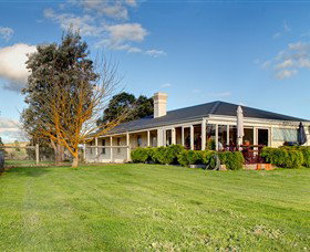 Coombe Yarra Valley - Holiday Sunshine Coast 0