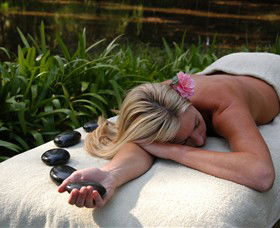 Woodman Estate Day Spa - Holiday Sunshine Coast 0