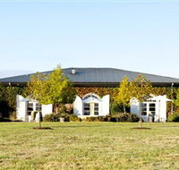 Dominique Portet - Holiday Sunshine Coast