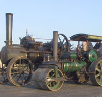 Melbourne Steam Traction Engine Club - Sunshine Coast Tourism