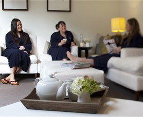 Natskin Day Spa Retreat - Sunshine Coast Tourism 0