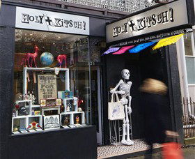 Holy Kitsch! Surry Hills - Holiday Sunshine Coast 0
