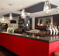 The White Horse Hotel - Holiday Sunshine Coast