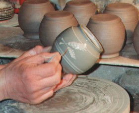 Nulladolla Pottery Group - Sunshine Coast Tourism 0