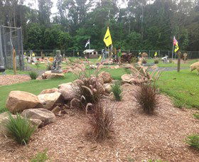 The Cove Miniature Golf Course - Sunshine Coast Tourism 0