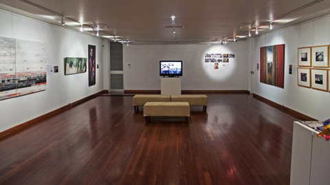 Shoalhaven City Arts Centre - Holiday Sunshine Coast 2