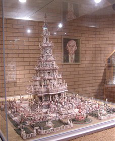 Rusconi Marble Masterpiece - Sunshine Coast Tourism 0