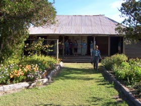 Boondooma Homestead - Holiday Sunshine Coast 0