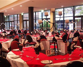 Bathurst Memorial Entertainment Centre - Sunshine Coast Tourism 2