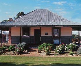Albert Facey Homestead - Sunshine Coast Tourism 0