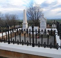 Hamilton Humes Grave - Sunshine Coast Tourism