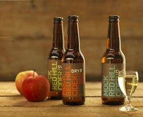 Mock Red Hill - Holiday Sunshine Coast 0