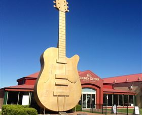 Big Golden Guitar Tourist Centre - Holiday Sunshine Coast 1