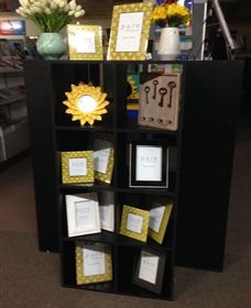 Corryong Newsagency - Holiday Sunshine Coast 5