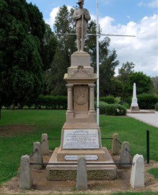 Boer War Memorial And Park, Allora - Holiday Sunshine Coast 1