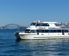Sydney Harbour Discovery - Sunshine Coast Tourism 3