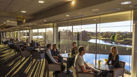 Gungahlin Lakes Golf And Community Club - Sunshine Coast Tourism 4
