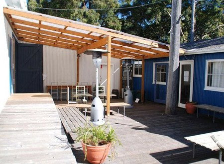 Sidetrack Theatre - Holiday Sunshine Coast 1