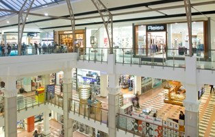 Broadway Shopping Centre - Holiday Sunshine Coast 1