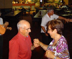 The Galston Club - Holiday Sunshine Coast 0