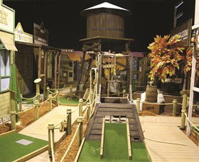 Mega Mini Golf - Holiday Sunshine Coast 2