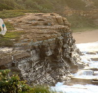 Bouddi coastal walk - Sunshine Coast Tourism