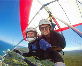Hang Gliding Oz - Holiday Sunshine Coast 3