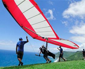 Hang Gliding Oz - Holiday Sunshine Coast 0