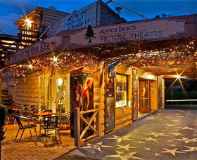 Avoca Beach Picture Theatre - Sunshine Coast Tourism 1