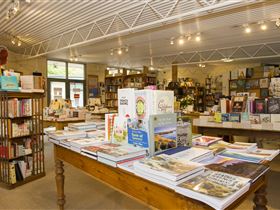 Matilda Bookshop - Sunshine Coast Tourism 3