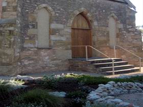 The Hundred Eaves - Sunshine Coast Tourism 0