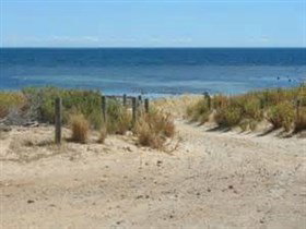 Normanville Beach - Sunshine Coast Tourism 0