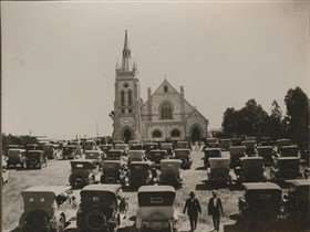 Loxton's Drives, Walks And Trails - Sunshine Coast Tourism 2