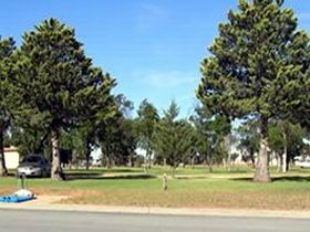 Loxton Motorhome Reserve - Sunshine Coast Tourism 0