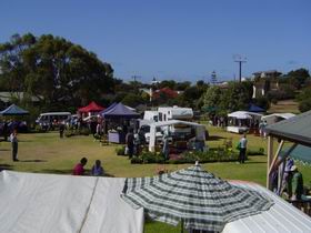 Port Elliot Market - Holiday Sunshine Coast 0