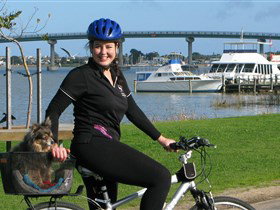 Encounter Bikeway - Holiday Sunshine Coast 1