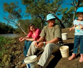 Charleville - Bakers Bend Warrego River Fishing Spot - Holiday Sunshine Coast 0