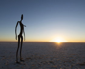 Inside Australia - Antony Gormley Sculptures - Holiday Sunshine Coast 0
