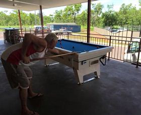 Berry Springs Tavern - Holiday Sunshine Coast 0