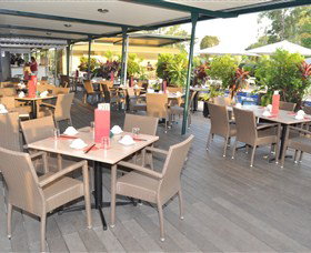 Loong Fong Seafood Restaurant - Holiday Sunshine Coast 0