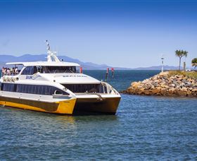 Nelly Bay - Holiday Sunshine Coast 2