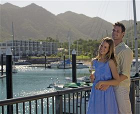 Nelly Bay - Holiday Sunshine Coast 1