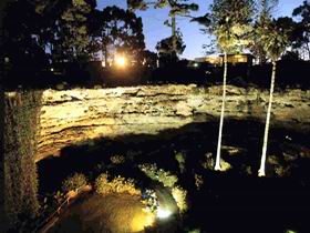 Umpherston Sinkhole - Sunshine Coast Tourism 1